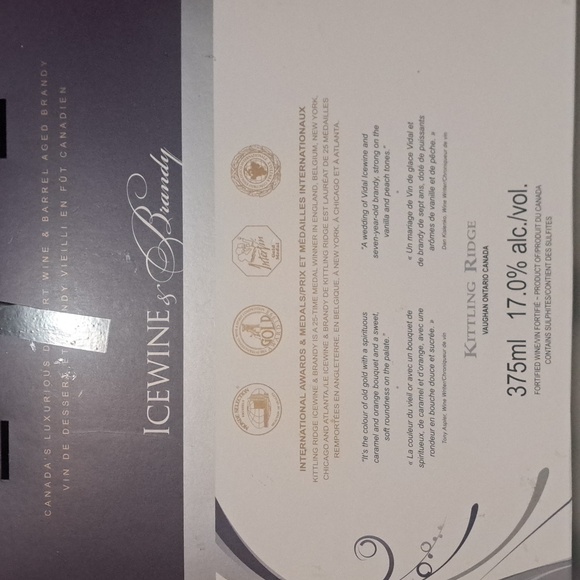 🍾Customize 4 piece Wine set with ice wine included sparkel this new year's - Picture 4 of 5